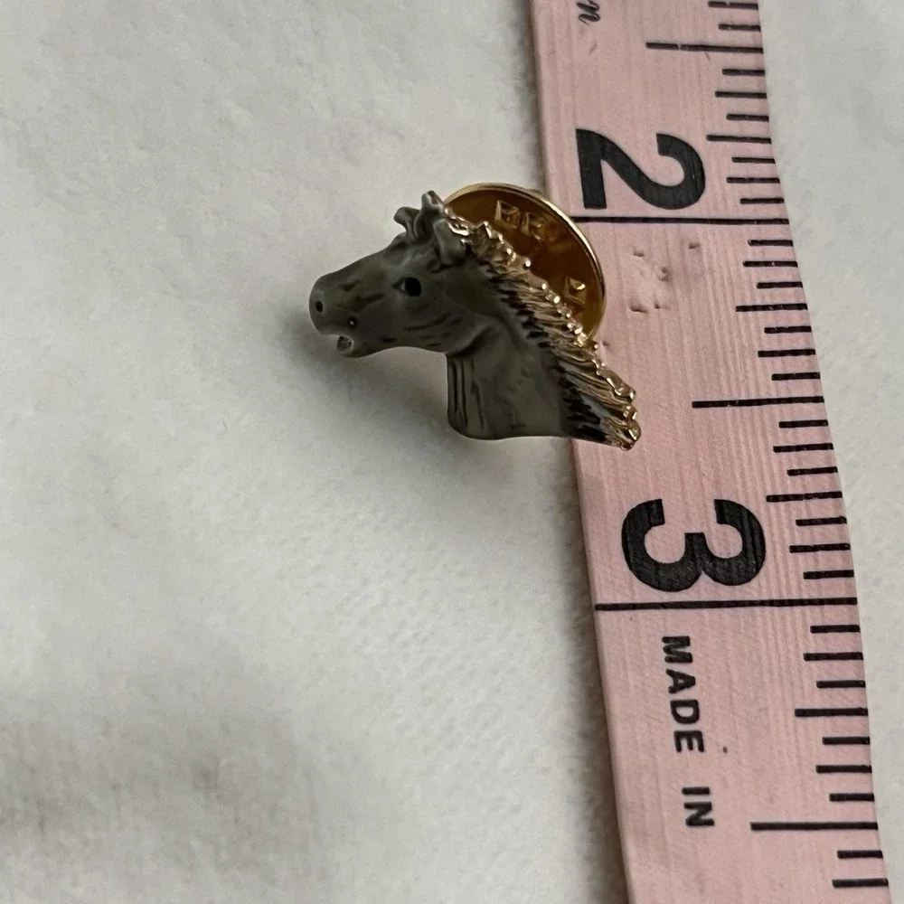 N/A vintage horse